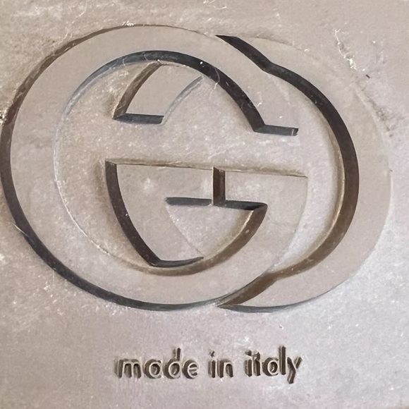 $990 Gucci monogram horsebit sandals - Picture 11 of 12